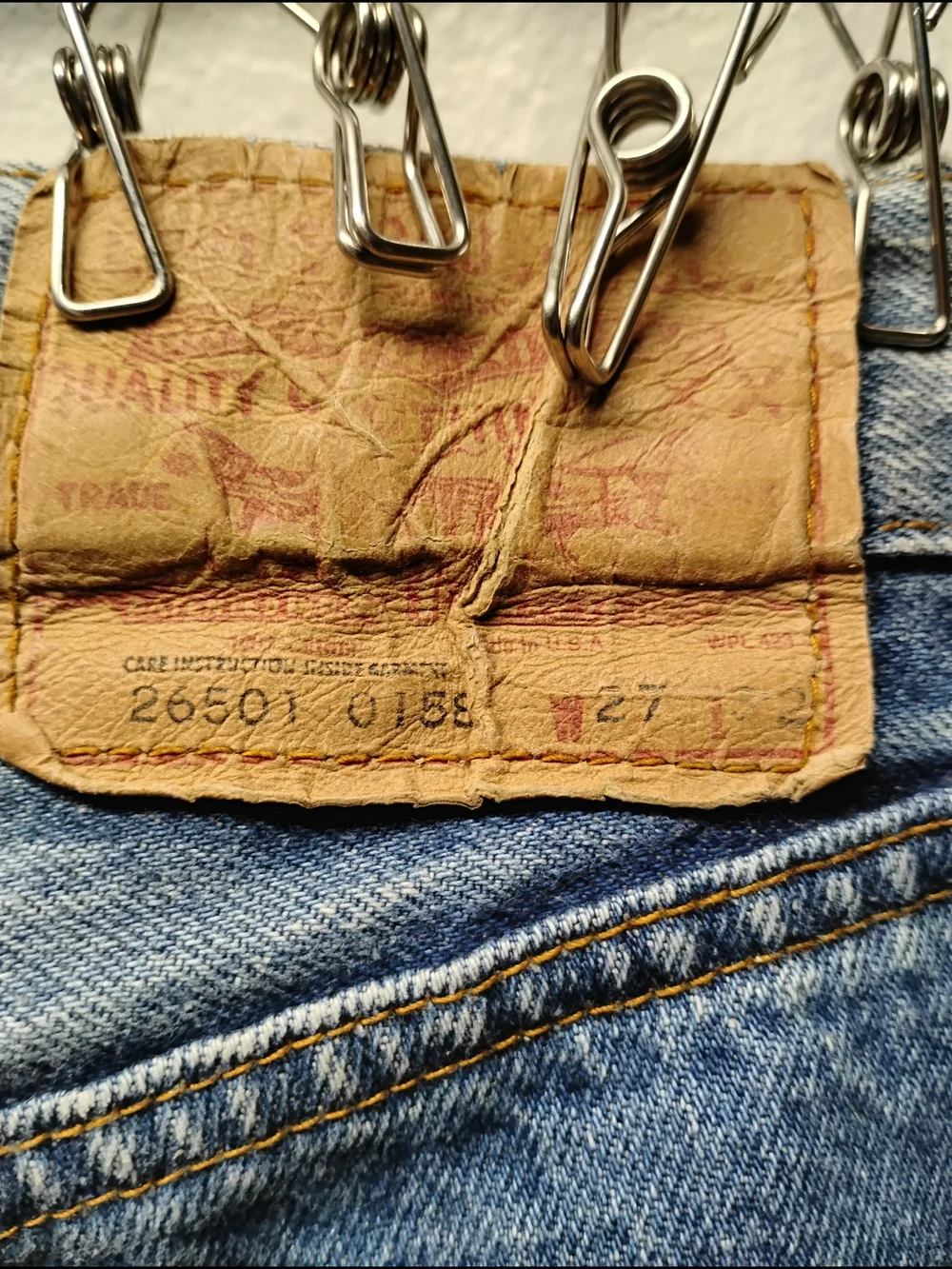 Levis 501 Men Vintage 80s Straight Leg 27x32 Buttonfly Stonewash Denim Jeans